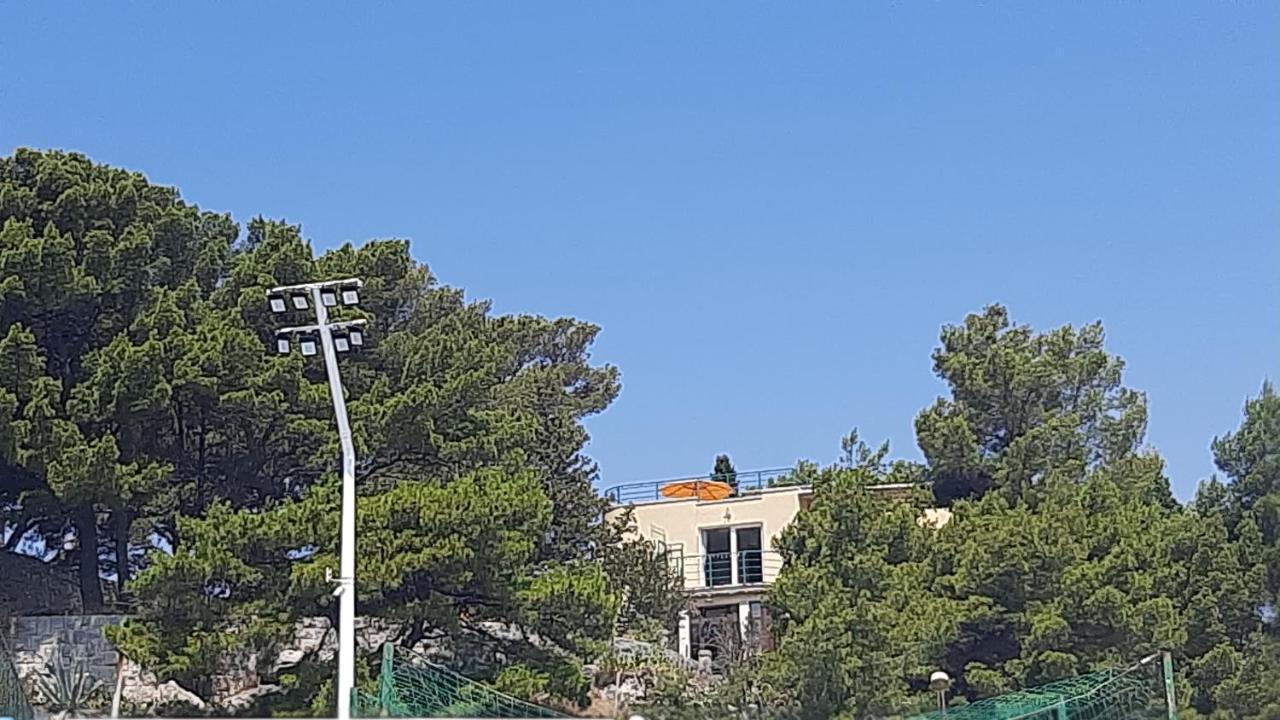 Old Captain'S Apartments - In A Pine Wood By The Sea And Tennis Courts Split Exteriér fotografie